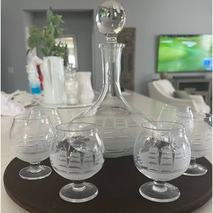 R Clipper ship Romanian Crystal Decanter with Stopper & 6 Brandy Glasses